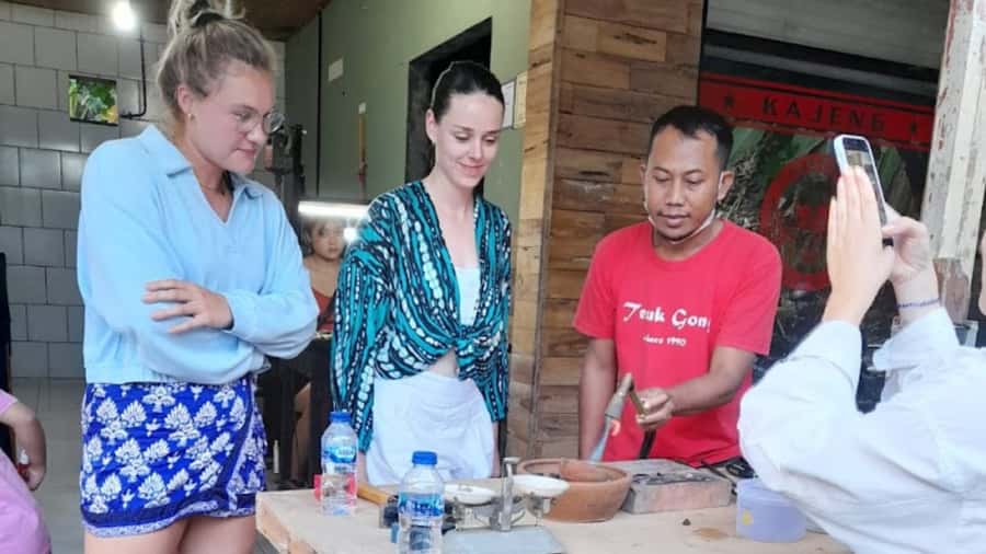 Ubud Center: Silver Class Experience with 7gr Hand Made - Should You Book Ubud Center’s Silver Class with 7gr Hand Made?