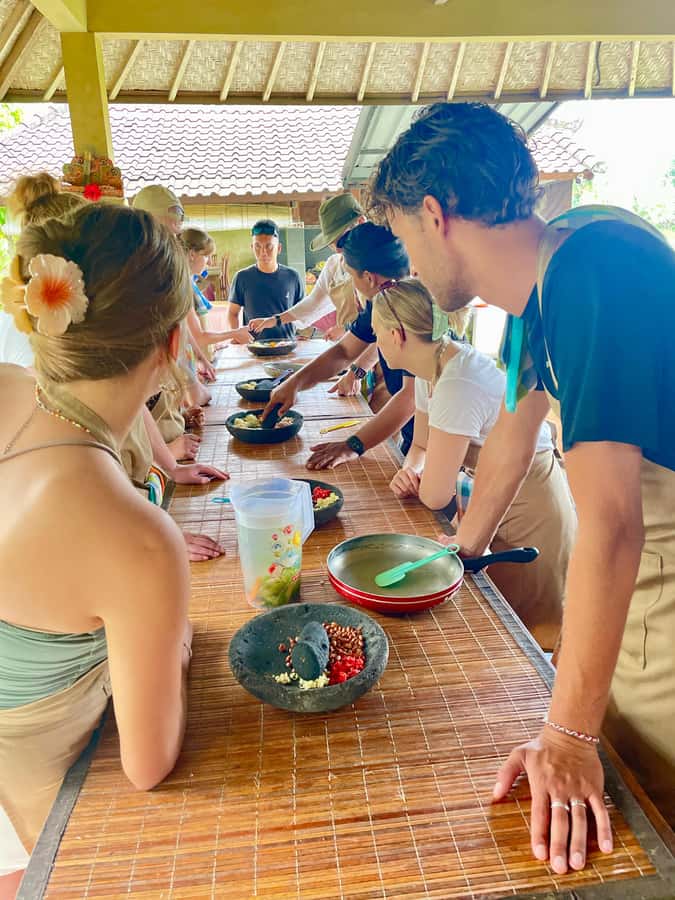Ubud: Cooking Class with Market Visit and Hotel Pickup - Dietary needs and who this tour fits best