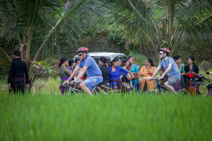 Ubud Cycling Tour : All Inclusive Cycling Adventure - Entering Bali by Bike, Not by Tour Bus