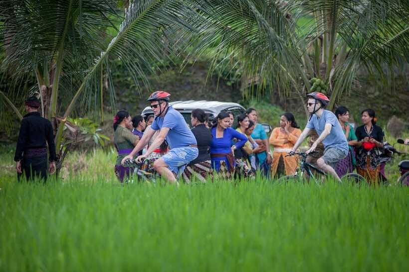 Ubud Cycling Tour : All Inclusive Cycling Adventure - The downhill village ride: 4 hours that mostly let your legs rest