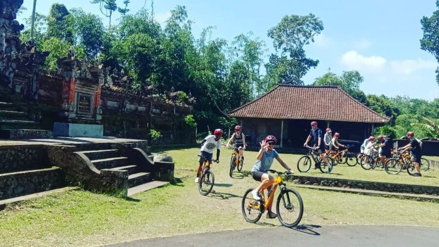 Ubud: Downhill Countryside Cycling From Kintamani - Price and value: how $25 lines up with what’s included