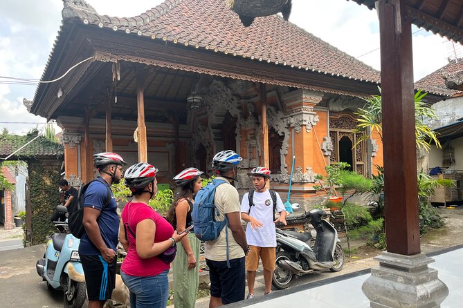 Ubud eBikes Tour to Tegallalang Rice Terrace - Petulu stop: 2 hours of village lanes and photo chances