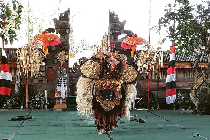 Ubud Excursion: Barong Dance, Art Villages, Nature, Temple and Waterfall - How this private Ubud day tour actually feels