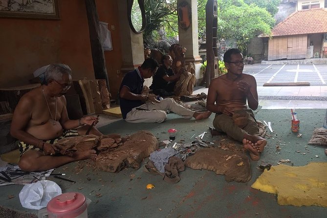 Ubud Excursion: Barong Dance, Art Villages, Nature, Temple and Waterfall - Wood carving stop near Kemenuh (with possible Yana Art Gallery shift)