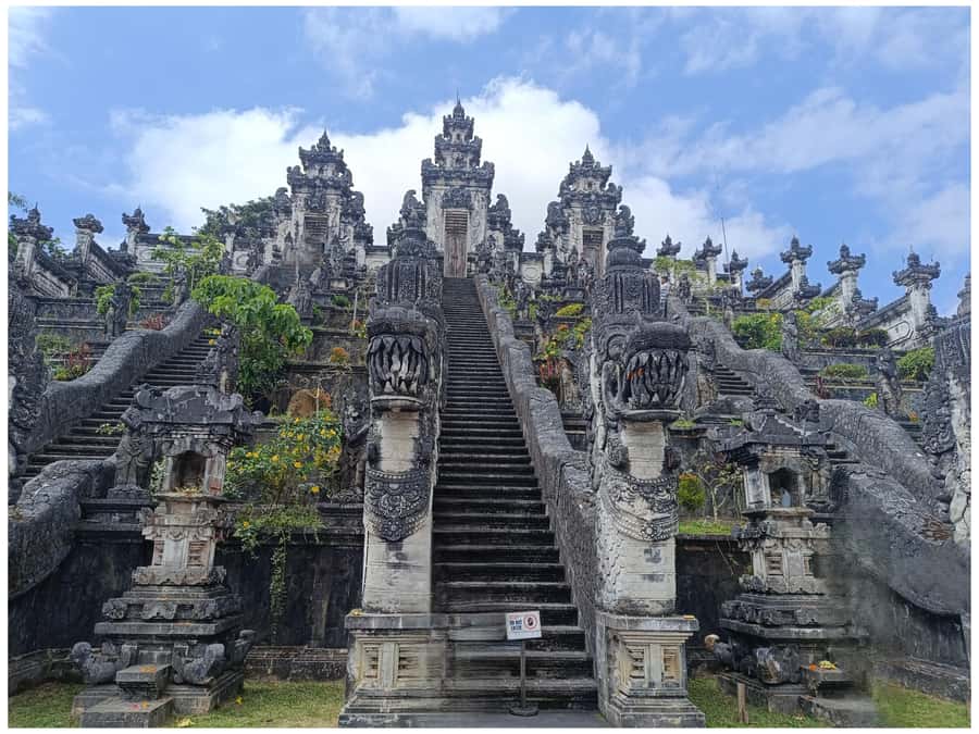 Ubud: Heaven Gate Lempuyang, Water Palace & Waterfall Tour - Key highlights worth planning around