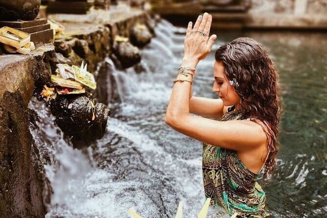 Ubud Highlight Private Charter with Jungle Swing - Celuk silver and the Ubud Art Market: watch craft work, shop smarter