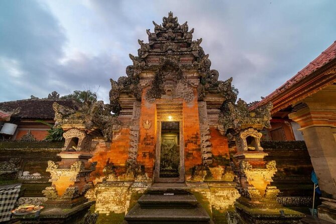 Ubud Highlights Rice Terraces, Temple, Waterfall & Monkeys forest - Tegalalang Rice Terraces: viewpoints, stairs, and photo timing