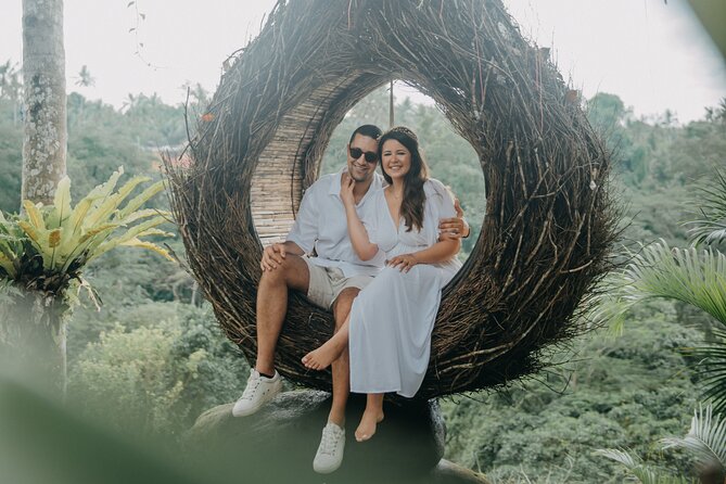 UBUD Instagram Spot Tour with Photographer - Happy Swing Bali: Paid Entry, Big Posing Help