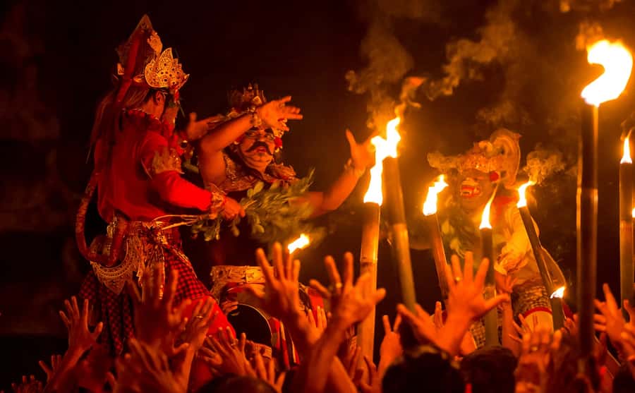 Ubud: Kecak Dance and Royal Balinese Dinner - Why Kecak at Tanah Gajah feels like a real Ubud evening