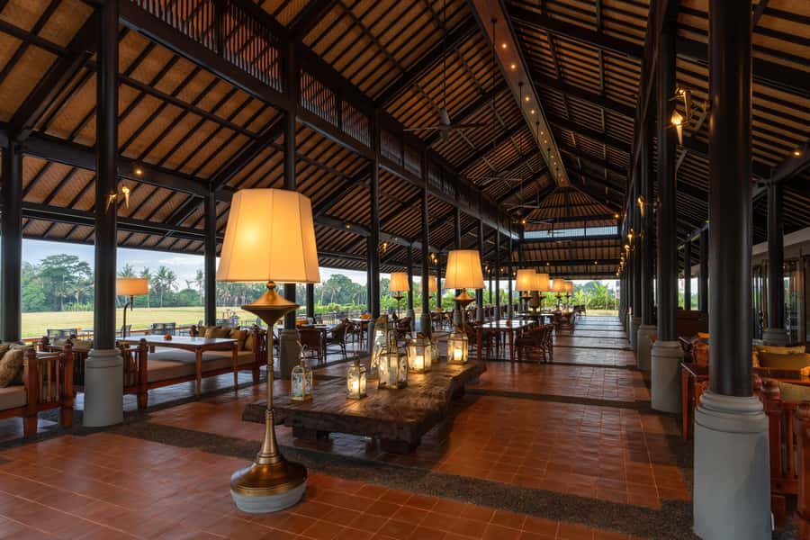 Ubud: Kecak Dance and Royal Balinese Dinner - Timing and logistics that actually matter on a night like this