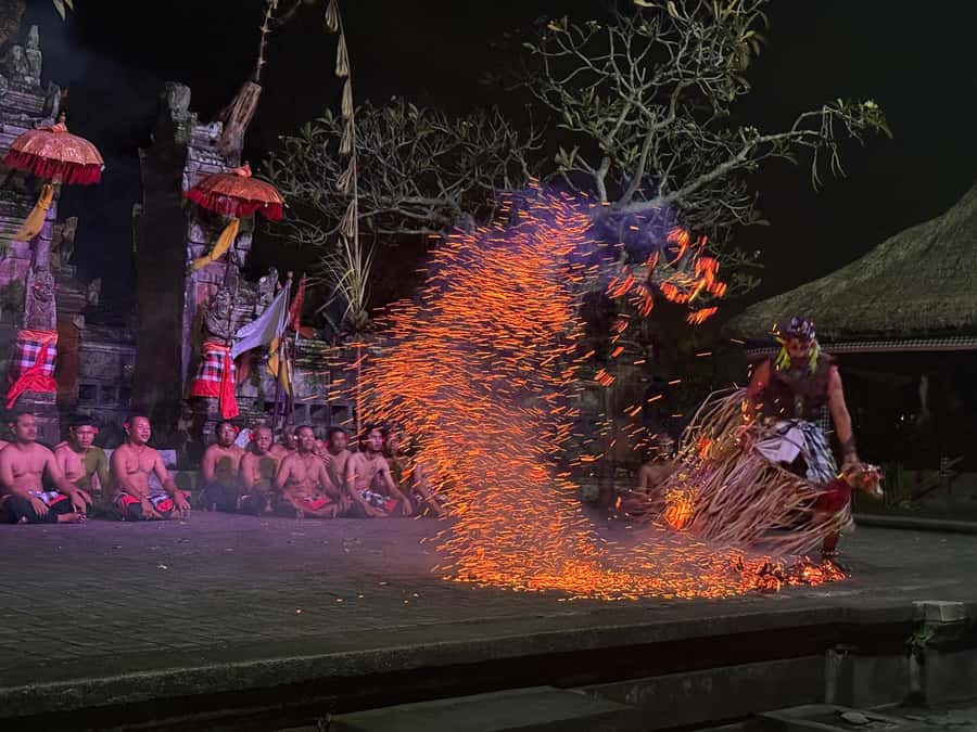 Ubud: Kecak & Fire Dance Show at Batubulan Village - Kecak at Batubulan: Why This Setting Matters