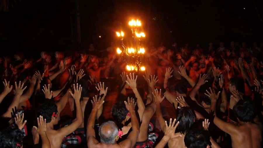 Ubud: Kecak Fire Dance with Transfer & Optional Day Tour - Fire Dance climax: what to watch for and how to photograph