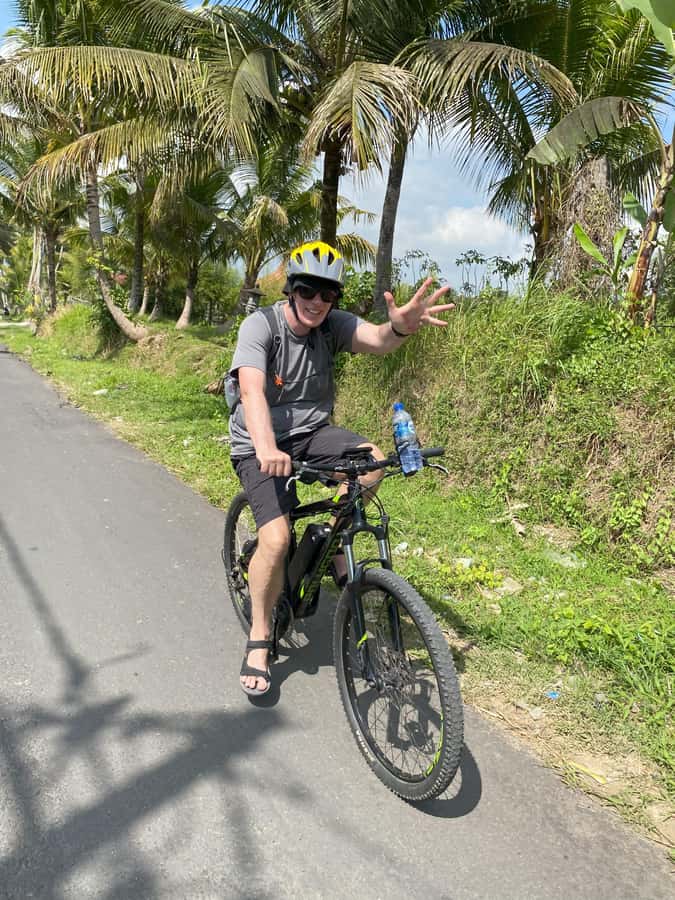 Ubud: Kintamani Downhill Cycling with small group & Private - Small Group vs Private: Which One Fits Your Style?