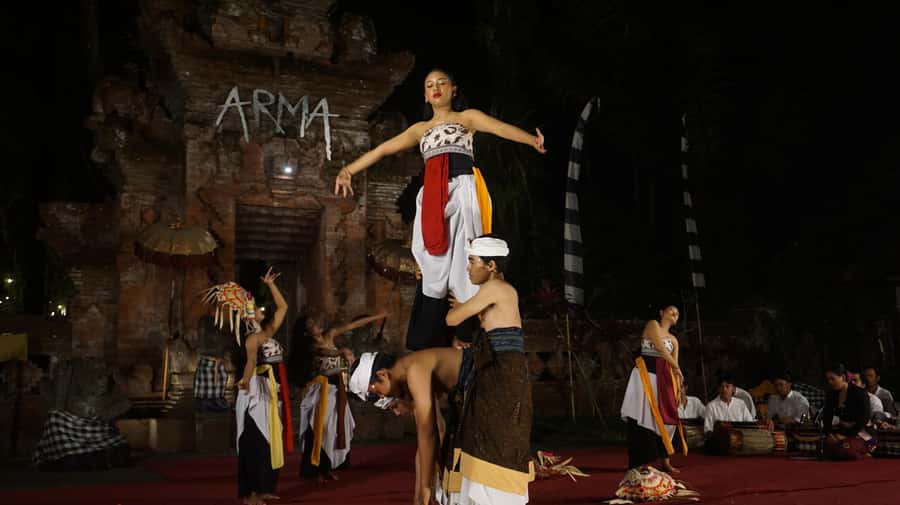 Ubud: Legong Lasem Or Ramayana Ballet Show Ticket - Legong Lasem: The Princess, The King, And the Dance Logic