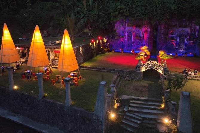 Ubud Mystic Dinner at Oracle of Spice Lemuria The Lost City - The setting: riverside Lost City dining with dancers close enough to feel