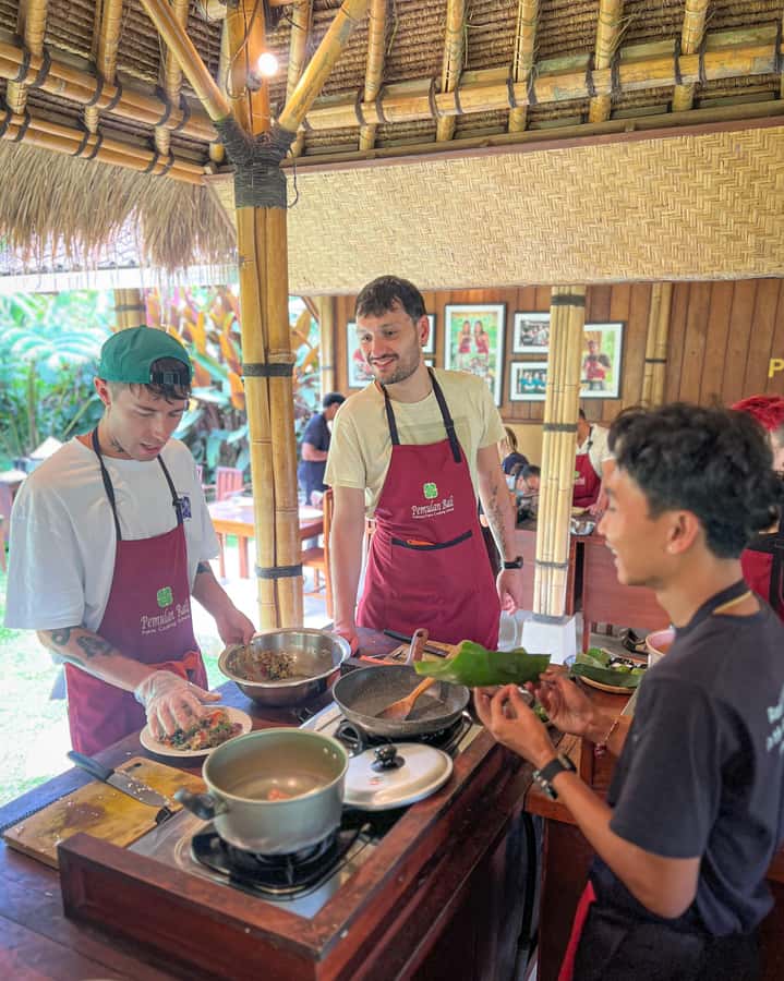 Ubud: Organic Farm Harvest, Bali Cooking Class by Pemulan - Vegetarian Menu: Balinese Flavor Without the Meat Dishes