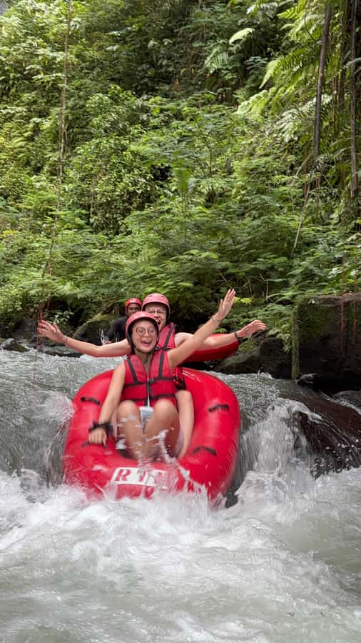Ubud: Pakerisan Jungle River Tubing Adventure with Lunch - First Impressions: What This River Tubing Actually Feels Like