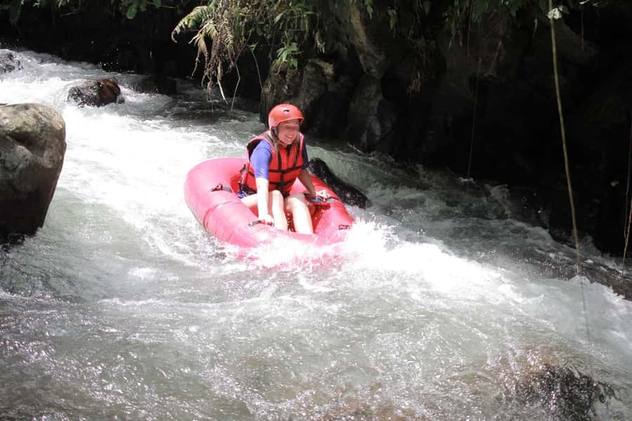 Ubud: Pakerisan Jungle River Tubing Adventure with Lunch - Getting There from Ubud: Smooth Pickup, Real Time on the River