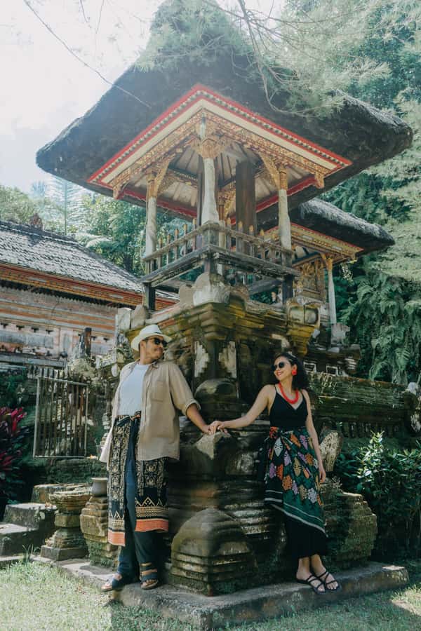 Ubud Private Customized Full-day Tours with Photographer - Guides and Photographers: Friendly Help, Real Expectations