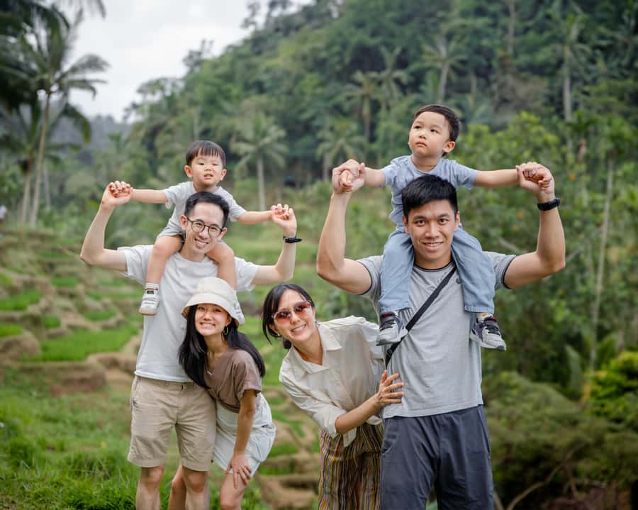 Ubud: Private Tour with Professional Photographer - Coffee Plantation Break: A Tasting Moment That Keeps the Day Balanced