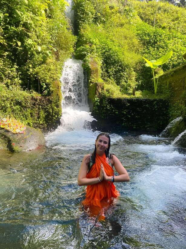Ubud: Purification Ceremony at Pura Mengening - Optional coffee and tea plantation stop: a local taste with context