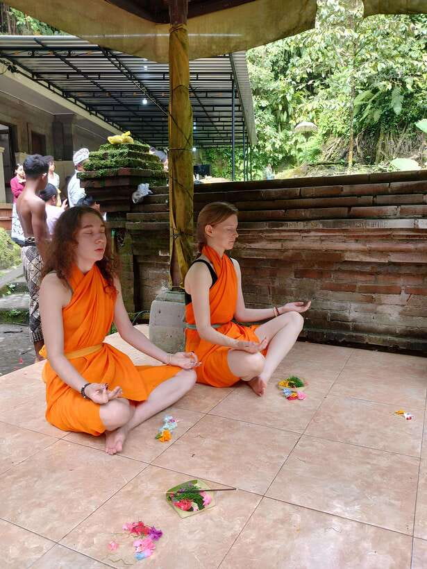 Ubud: Purification Ceremony at Pura Mengening - Who this experience suits best (and who might feel off)