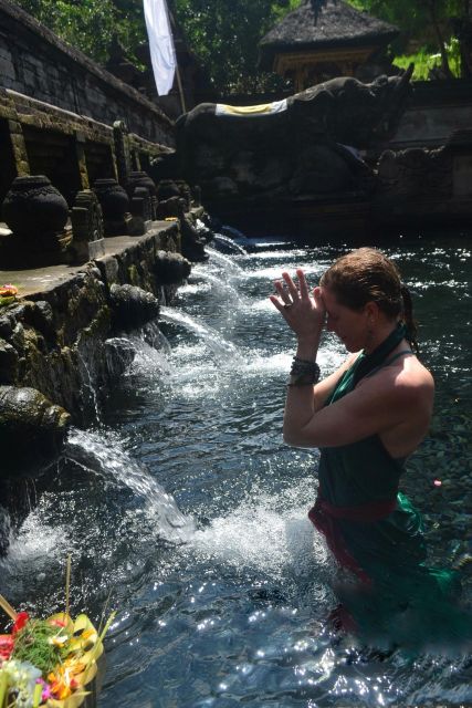 Ubud: Rice Terraces, Water Temple, & Waterfalls Private Tour - Coffee plantation and Ubud tasting stops: where the breaks actually feel worth it