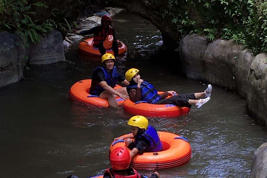 Ubud: River Cave Tubing Adventure with Lunch - Lunch in Ubud Jungle: What You Get and Why It Matters