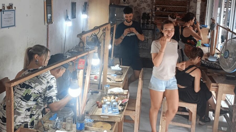 Ubud: Silver Class Making Workshop with 5g of Silver - Should you book the Ubud silver workshop?