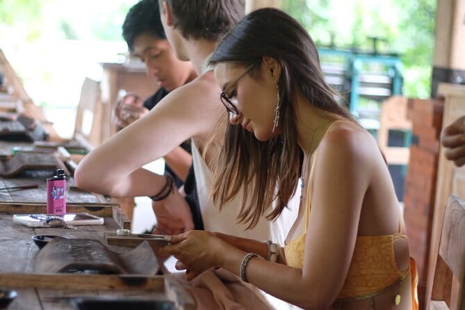 Ubud Silver Class Making Your Own Silver with 7gr of Silver - Food and Comfort: Welcome Drink Plus Water and Fruit