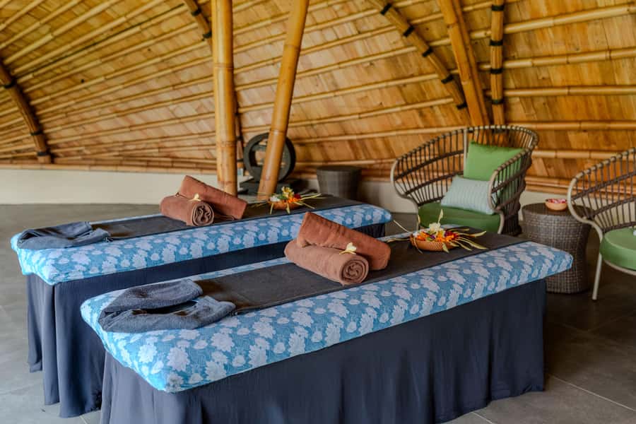 Ubud: Svaha Spa Celuk Massage and Day Club Experience - Deep tissue vs Balinese vs reflexology: how to match the treatment to your body