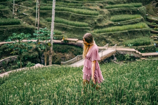 Ubud Swing with Private Photographer - Your photo route: jungle swing energy, bird-nest style views, rice fields, and a bridge