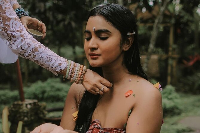 Ubud Tour - Balinese Healing By Shaman And Self Purification - Timing, Traffic, and the Private-Car Reality