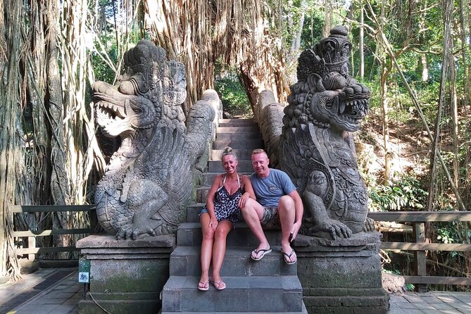 Ubud Tour - Best Of Ubud With Jungle swing - All Inclusive - Stop 1: Tegenungan Waterfall for a Full Photo-and-Stretch Hour
