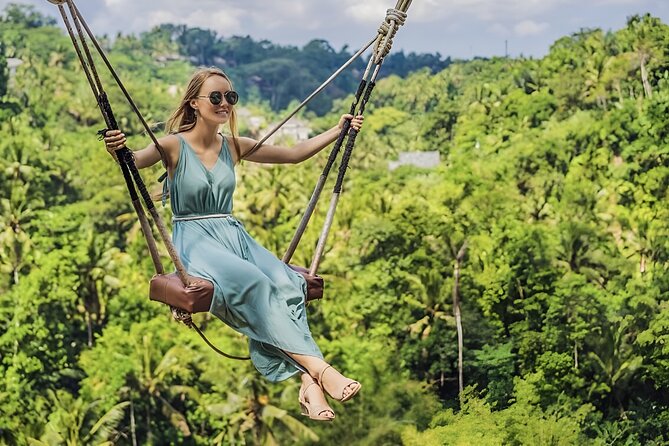 Ubud Tour with Monkey Forest Waterfalls Temples and More - Tegenungan Waterfall: The Big Finale (Dip or Just Admire)