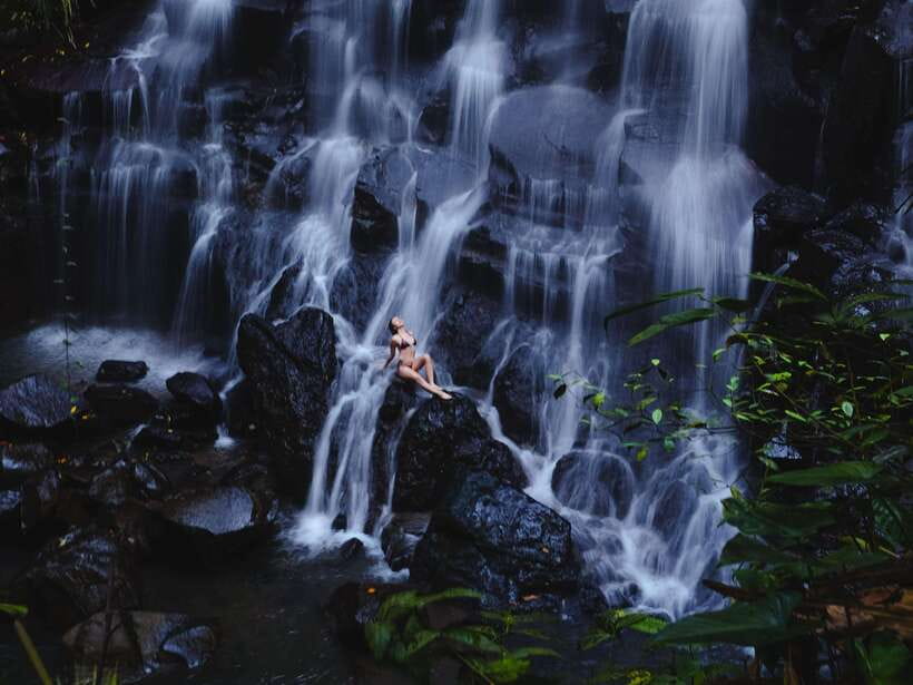 Ubud Tour With Photographer: Waterfalls, Swing & Rice Fields - Aloha Ubud Swing: Fun Poses Without the Guesswork