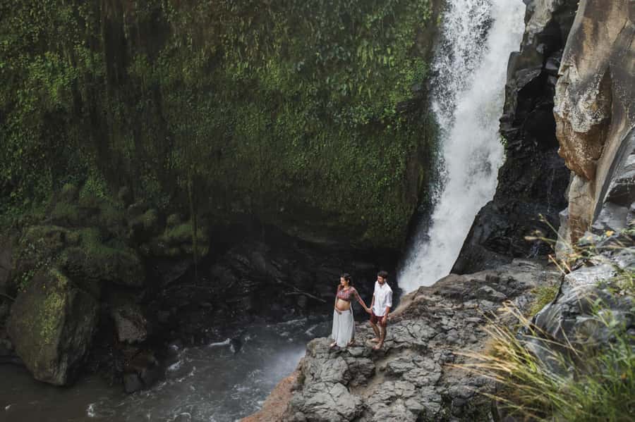 Ubud: Waterfall, Rice Terrace & Temple Private Day Tour - Kanto Lampo Waterfall: Your Second Chance at the Mist