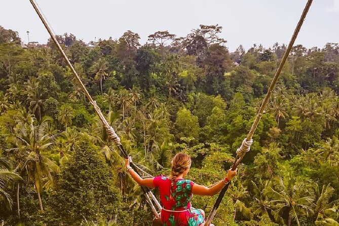 Ubud Waterfalls, Rice Terrace & Jungle Swing - Private Tour - Tukad Cepung Waterfall: light rays inside a cave