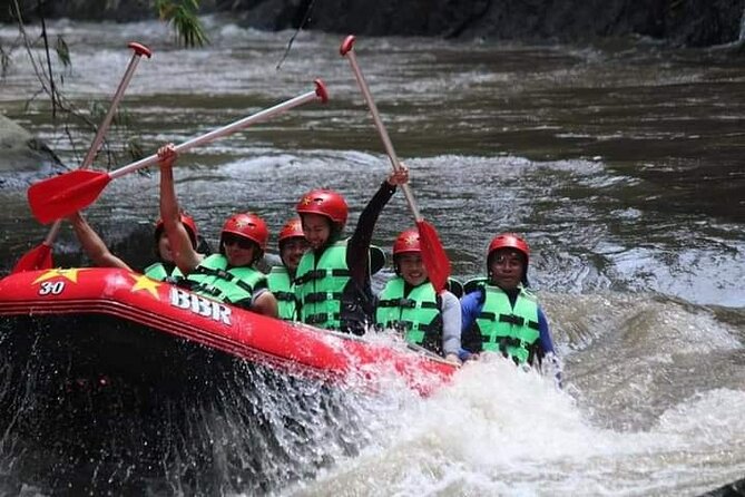 Ubud White Water Rafting on the Ayung River with Pickup & Lunch - Guides in Your Boat: The Real Difference Between Rafting Tours