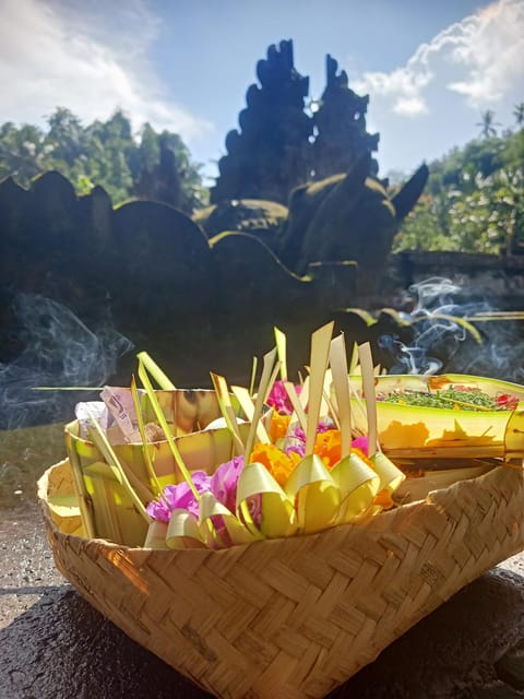 Ubud: Yoga Class, Spiritual Open Chakra and Temple Healing - Pura Buda Ireng Bitera temple visit and the walk component