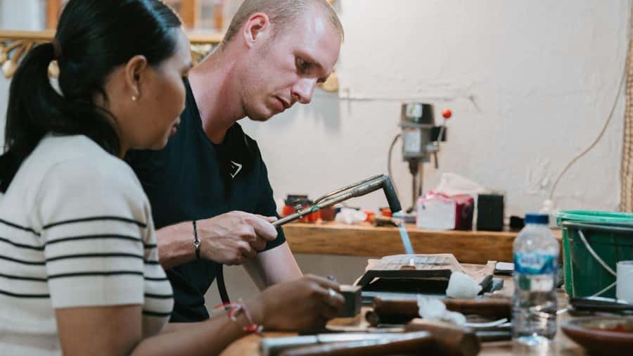 Uluwatu: Krisna Silver Class & Workshop - Timing at Krisna Silver Class Uluwatu: Plan for 1–2 Hours of Making