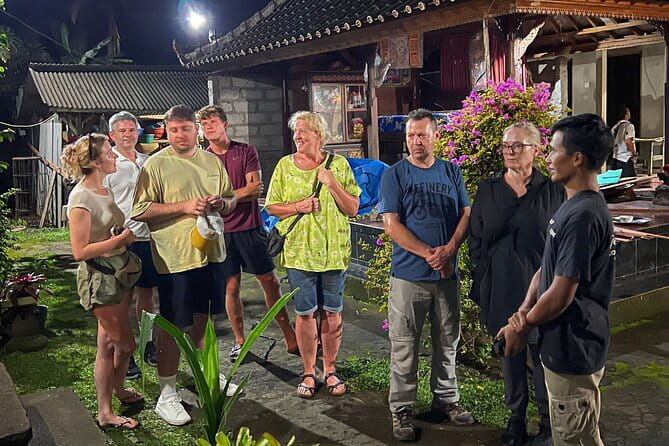 VIllage Firefly Night Tour - Ubud Bali - From Pura Dalem Puri Peliatan to the Organic Farm Walk