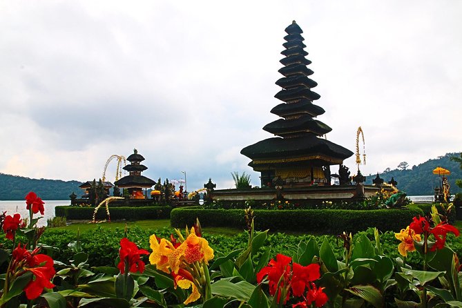 Visit Rice terrace, Beratan temple, waterfall by Vantage Volkswagen 181 - Price and value: where your $125.81 goes (and what to budget)
