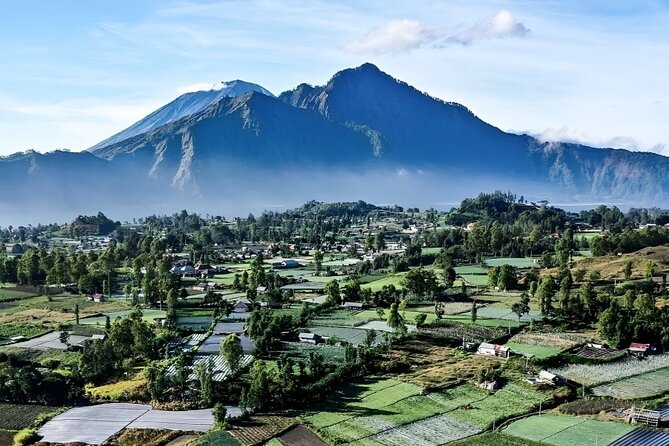 Volcano Bali Tour with Ubud Village - Tegenungan Waterfall - Rice Terrace - Traditional Art Market: souvenir time that feels less random
