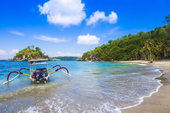 West Nusa Penida Island - Instagram Tour - Angel’s Billabong: the natural infinity-pool vibe